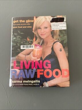 Living raw food by Sarma Melngailis
